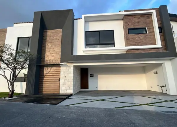 Casa en venta en Lomas de Angelópolis, San Andrés Cholula — foto 2 de 29