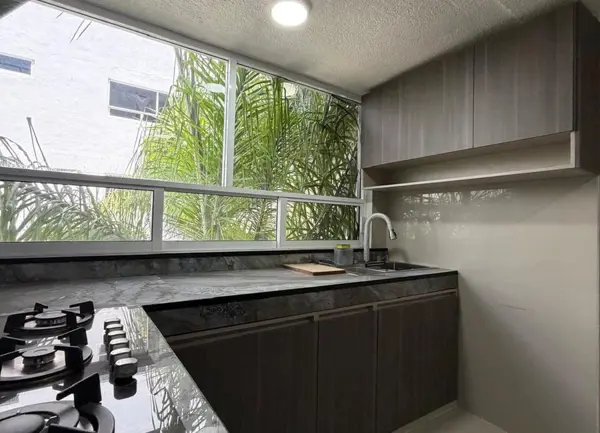 EN VENTA DEPARTAMENTOS POR GALERIAS SERDAN 1DV F231