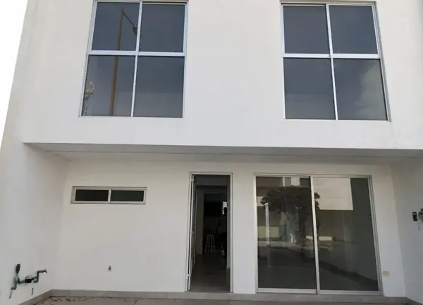 Casa en Venta Fracc Sendero del Fresno 17 Rancho Colorado — foto 1 de 13