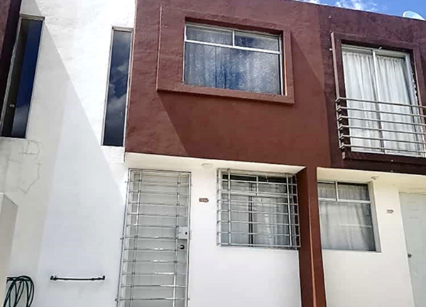 CASA EN VENTA POR EL OUTLET , SAN LORENZOP ALMECATLA
