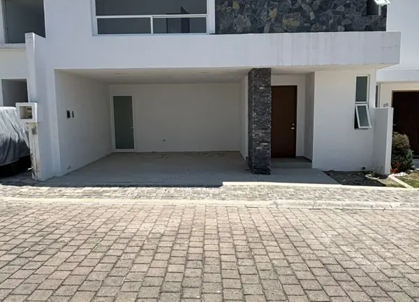 CASA EN VENTA HARAS DEL BOSQUE LACANTUS 1CV F156