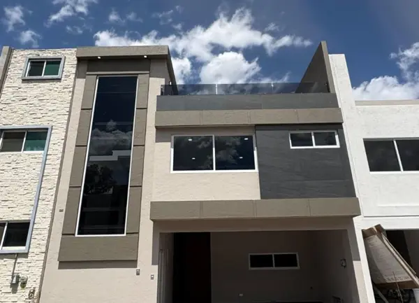 CASA EN PREVENTA FRACCIONAMIENTO ARBORETO SAN PEDRO CHOLULA 7CV F210
