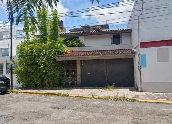 Casa en Venta San Manuel en Esquina + Terreno Contiguo Adicional con Costo Extra 1cv+tv F212 — foto 1 de 20