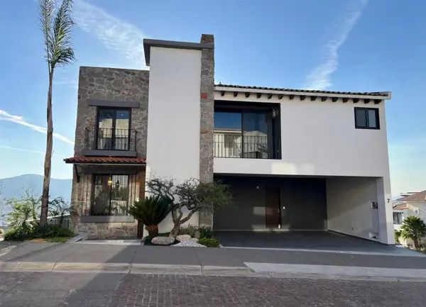 Amplia Casa Lista para Estrenar en Venta en el Fraccionamiento la Gran Reseva en Santa Clara Ocoyucán