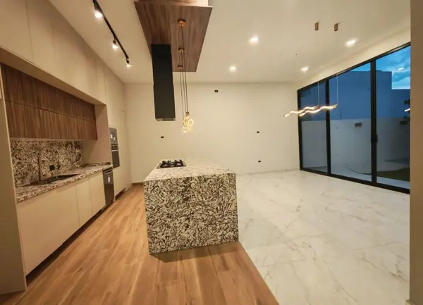 Casa en venta en Lomas de Angelópolis, San Andrés Cholula — foto 3 de 16