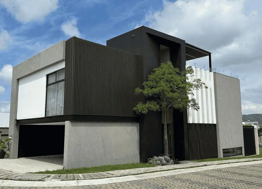 Casa en venta en Lomas de Angelópolis, San Andrés Cholula — foto 1 de 20