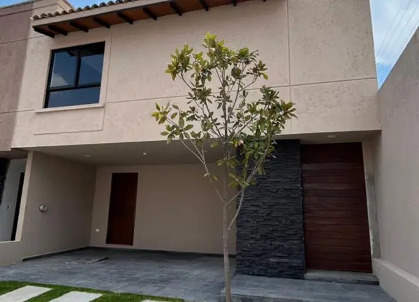 Casa en Venta Fracc Humboldt Recta a Cholula 7cv F130 — foto 1 de 17