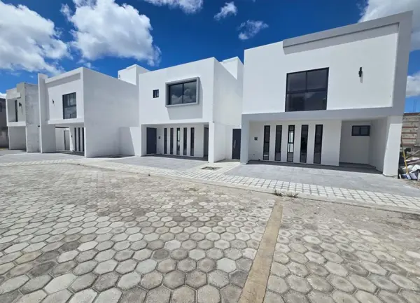 FEDERAL ATLIXCO CASA EN PREVENTA CERCA DE UVM, UDLAP Y ANAHUAC