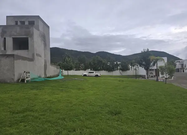 Terreno en venta en Lomas de Angelópolis, San Andrés Cholula — foto 2 de 12