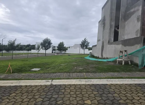 Terreno en venta en Lomas de Angelópolis, San Andrés Cholula — foto 3 de 12