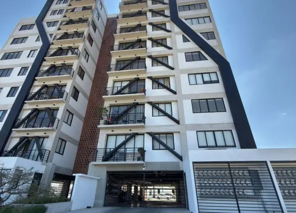 DEPARTAMENTO EN RENTA TORRE HEM PARQUE ALCUMBRE LOMAS DE ANGELOPOLIS GRANDES AMENIDADES 6DR-C F213