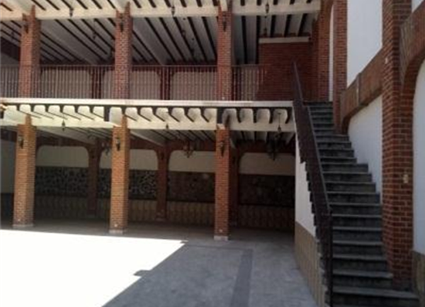 Espacio Comercial de 1,000m2 Construidos Cerca De La Noria, Chulavista y Paseo Bravo.