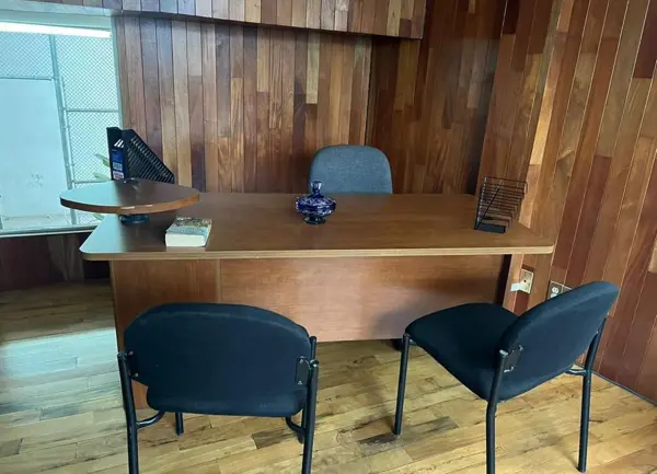 Oficina De 120m2 Con Almacen En Chapultepec En Puebla.