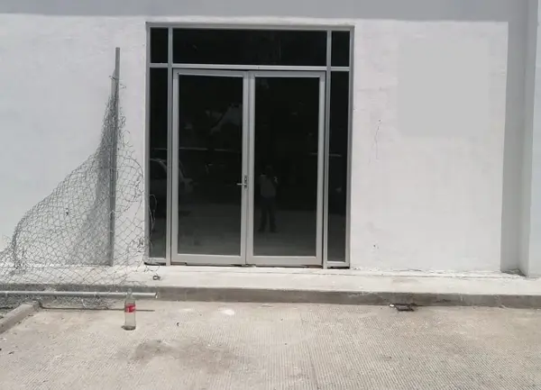 Local De 80m2 Sobre La 16 De Septiembre Cerca De La SNTE y Balcones Del Sur