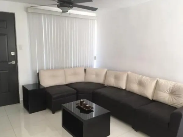 Renta Departamento amueblado de 2 habit cerca de Super Aki Altabrisa