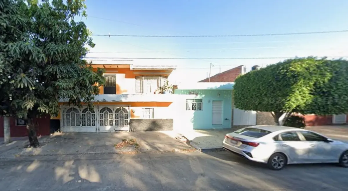 Casa en venta en Oblatos, Guadalajara — foto 1 de 10