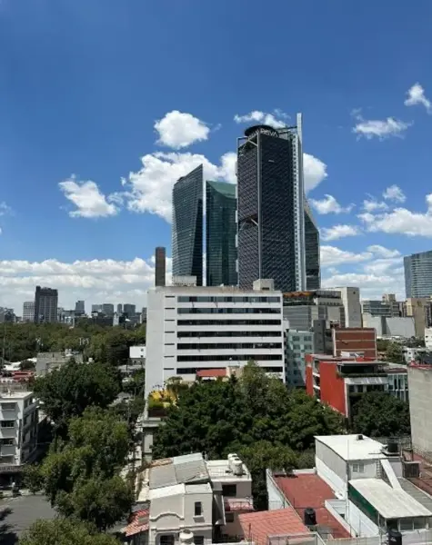 DEPARTAMENTO DE 300M2 PARA REMODELAR EN ROMA NORTE ESQUINA TAMPICO Y SINALOA