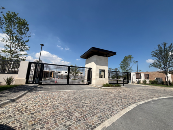 Casa en venta en Seterra Residencial, Saltillo — foto 2 de 17