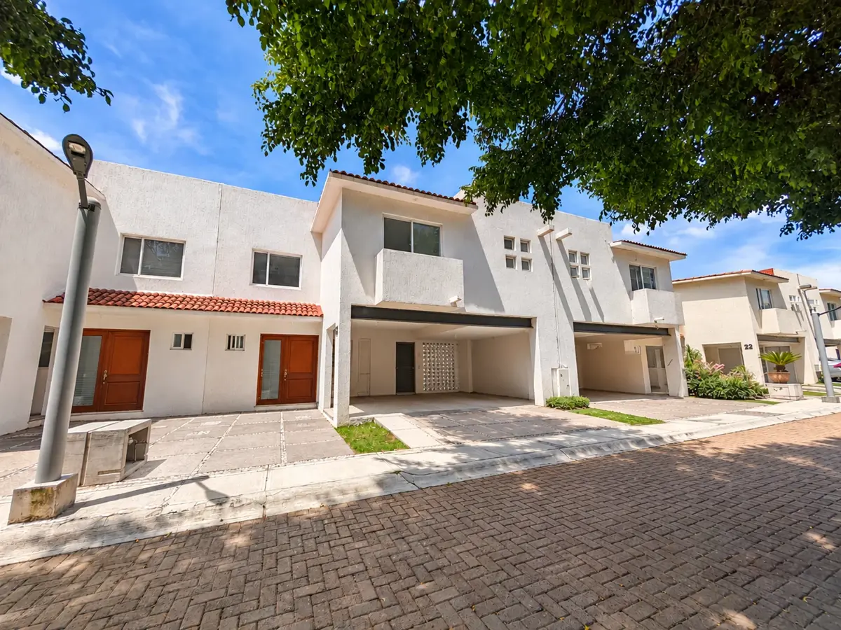 Casa en venta en El Rocio Residencial, Corregidora — foto 1 de 21
