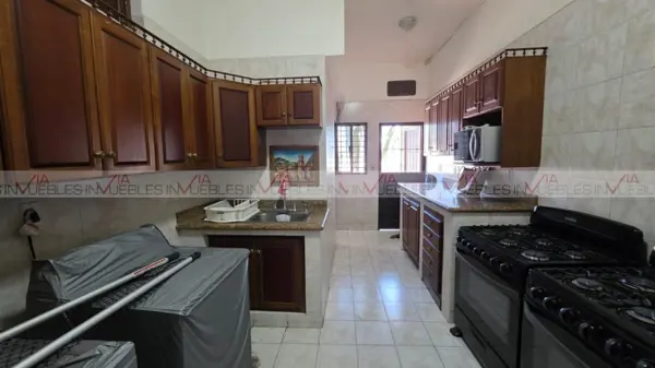 Casa en venta en Las Cumbres, Monterrey — foto 2 de 18