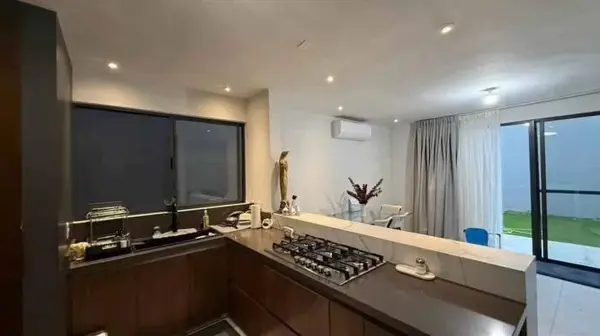 Casa en venta en Amara, Santiago — foto 2 de 11