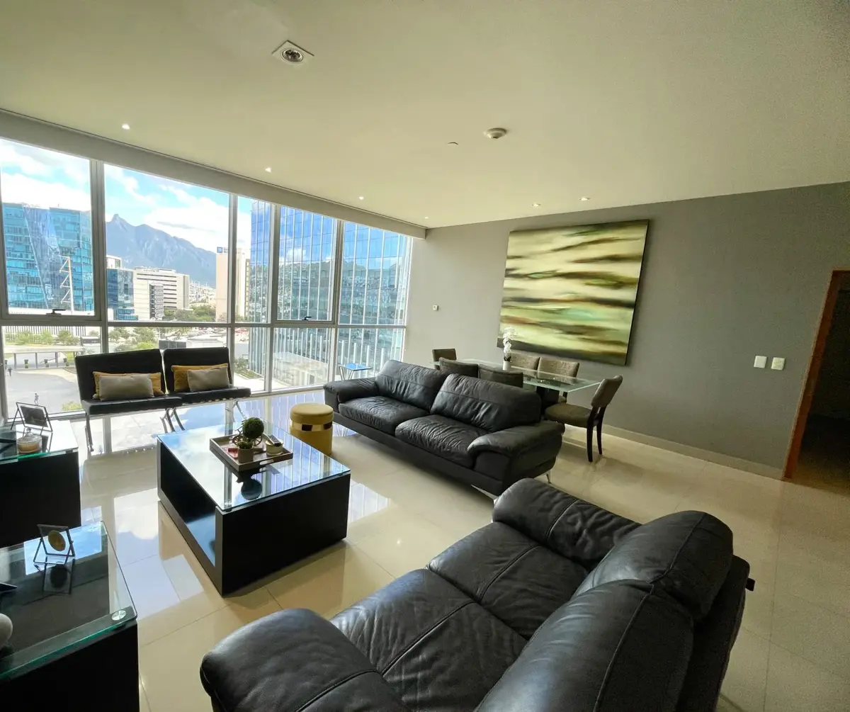 Departamento en renta en Zona Valle Oriente, San Pedro Garza García — foto 1 de 10