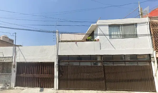 ¡OPORTUNIDAD ÚNICA! CASA EN REMATE