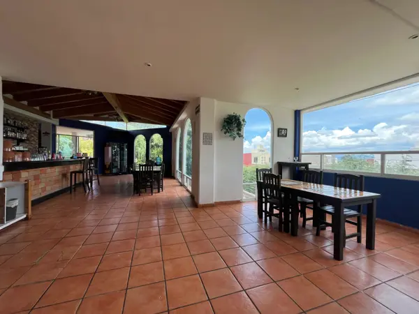 Local en Renta - Calimaya - 1,200m2 - Carretera Metepec Zacango