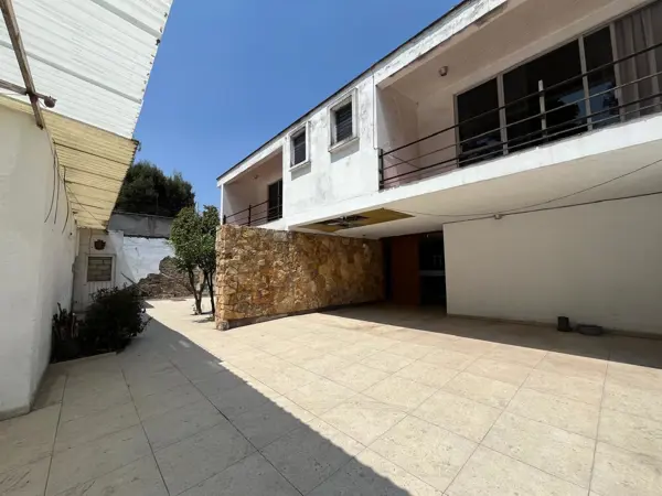 Casa en Renta - Paseo Cristóbal Colón - 955m2