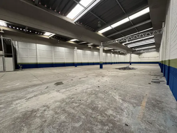 Bodega en Renta Tlalnepantla - 2,440 m2