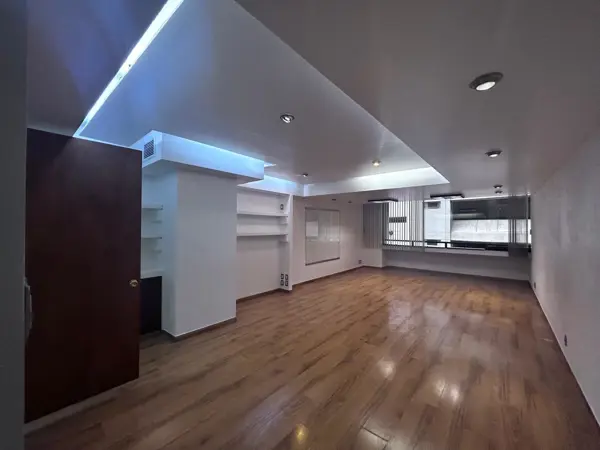 Oficina en venta en Bosques de las Lomas, Cuajimalpa de Morelos — foto 2 de 12