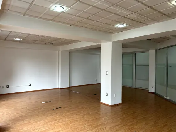 Renta Oficina Insurgentes Sur - Piso 6 - 120 m2