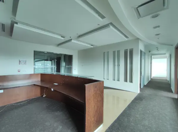 Oficina en Renta -Arcos Bosques II - Piso 11 -  868 m2