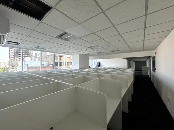 Oficia en Renta - Colonia Cuauhtémoc - Piso 8  - 280 m2