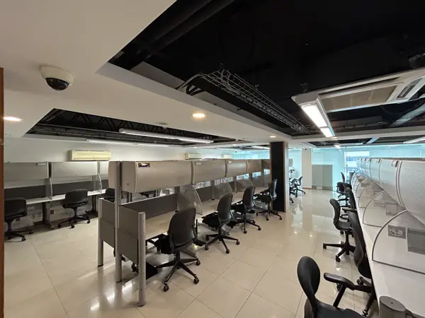 Renta de Oficina Amueblada - Insurgentes Sur - Piso 8 - 303 m2