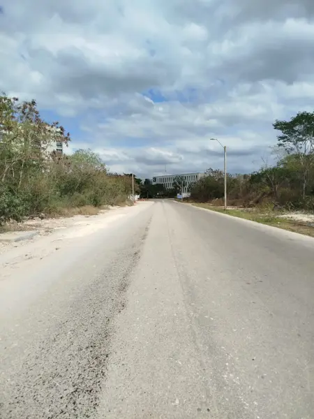 TERRENO EN VENTA DE 4,768m2 JUNTO AL CAMPUS DE MÉRIDA YUCATÁN