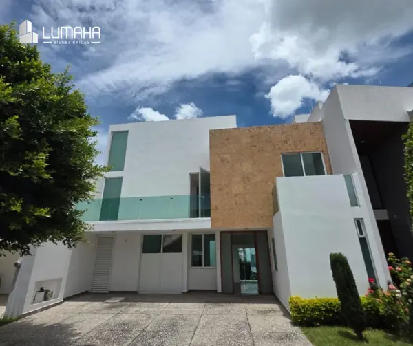 Casa en renta en Lomas de Angelópolis II, San Andrés Cholula — foto 2 de 21