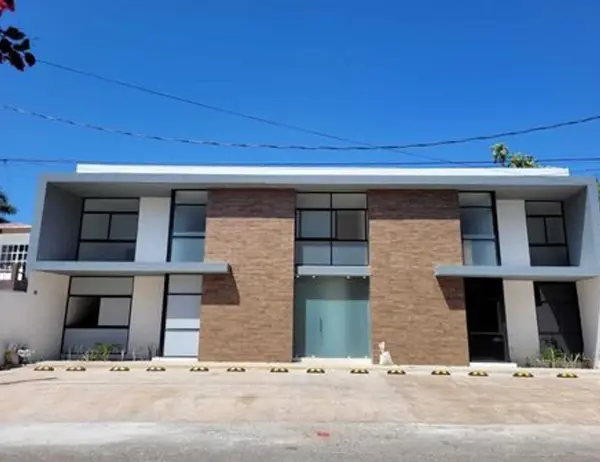Oficina equipada y amueblada en renta, San Antonio cinta. Planta baja