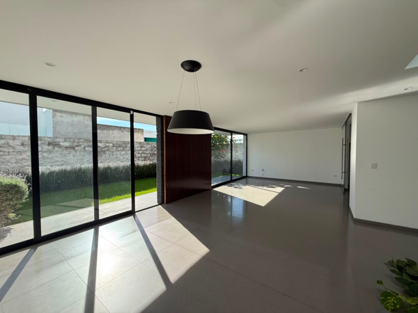 Casa en venta en Lomas de Angelópolis, Ocoyucan — foto 3 de 26