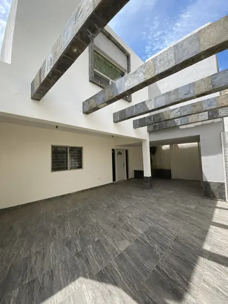 Casa en venta en Los Viñedos, Torreón — foto 2 de 32