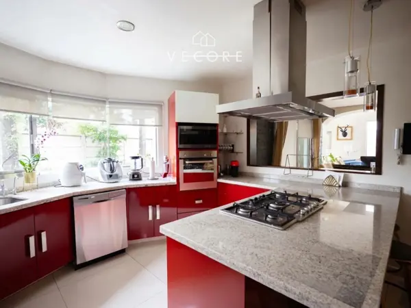 Casa en venta en El Manantial, Tlajomulco de Zúñiga — foto 3 de 25