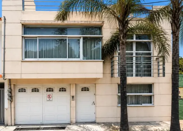 Casa en Venta en Nezahualcóyotl, Barrio Benito Juárez, Oportunidad Habitacional