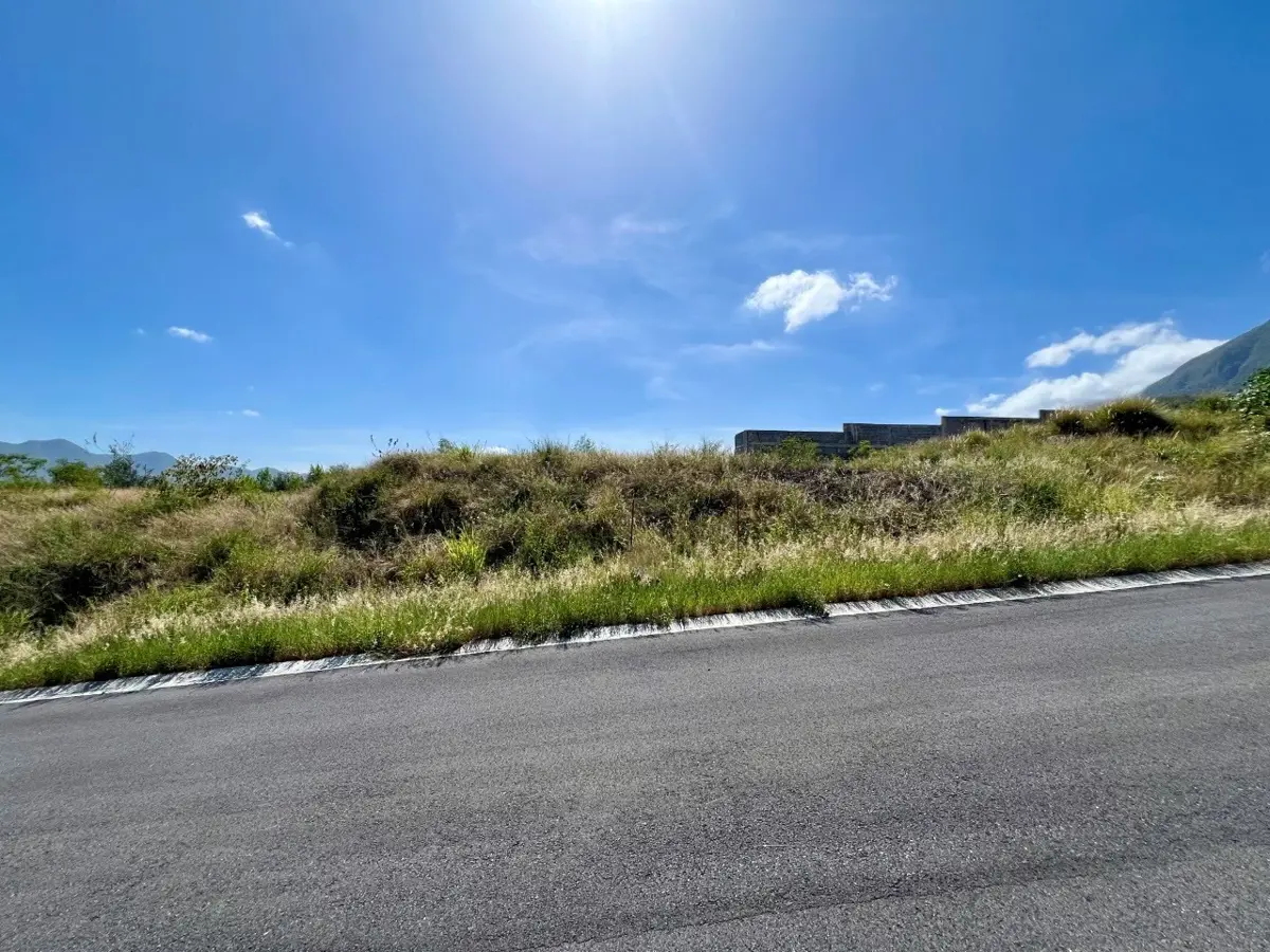 Terreno en venta en Bosques de Valle Alto, Monterrey — foto 1 de 4