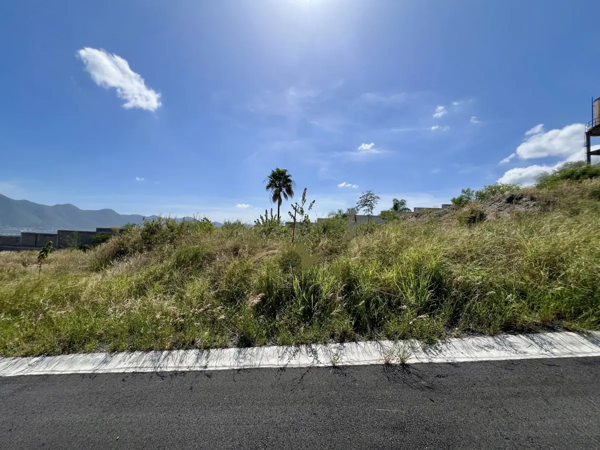 Terreno en venta en Bosques de Valle Alto, Monterrey — foto 1 de 5