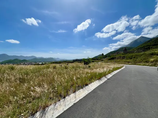 Terreno en venta en Bosques de Valle Alto, Monterrey — foto 2 de 5