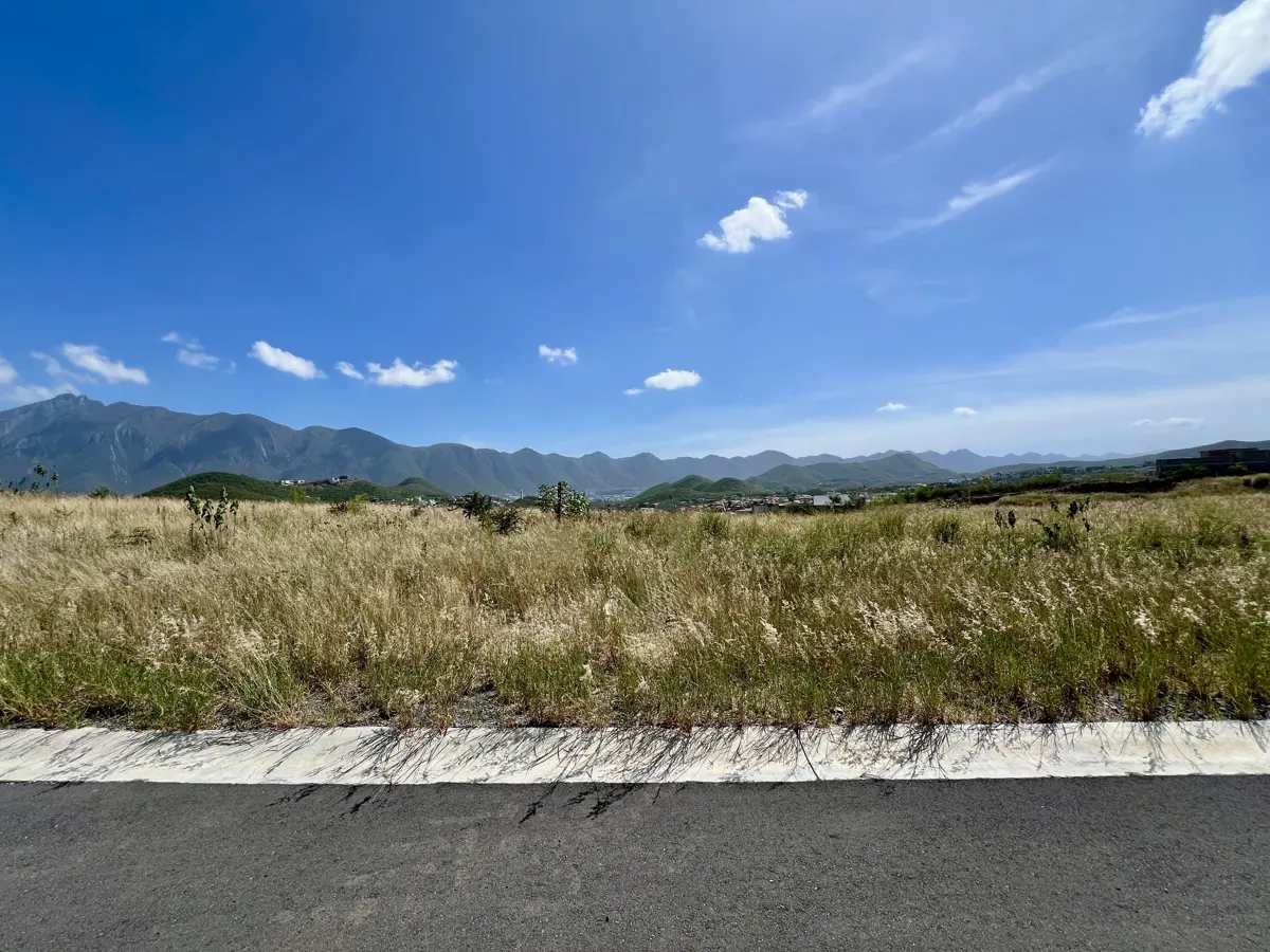 Terreno en venta en Bosques de Valle Alto, Monterrey — foto 1 de 5