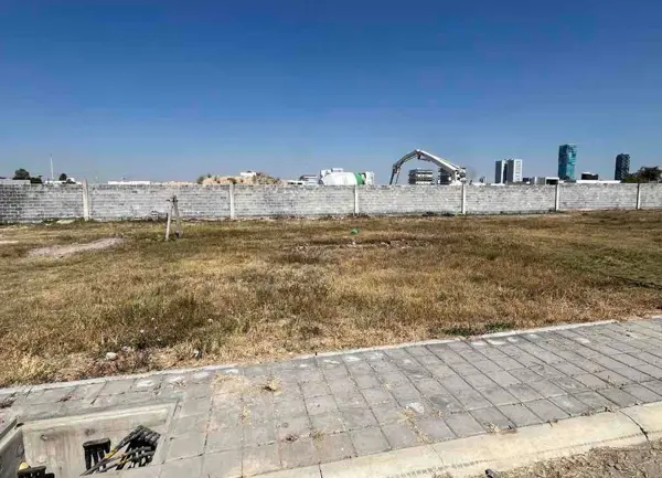 Terreno en venta en Lomas de Angelópolis, San Andrés Cholula — foto 2 de 9