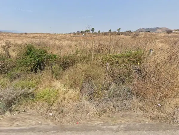 Terreno en venta a pie de carretara en Tlayacapan