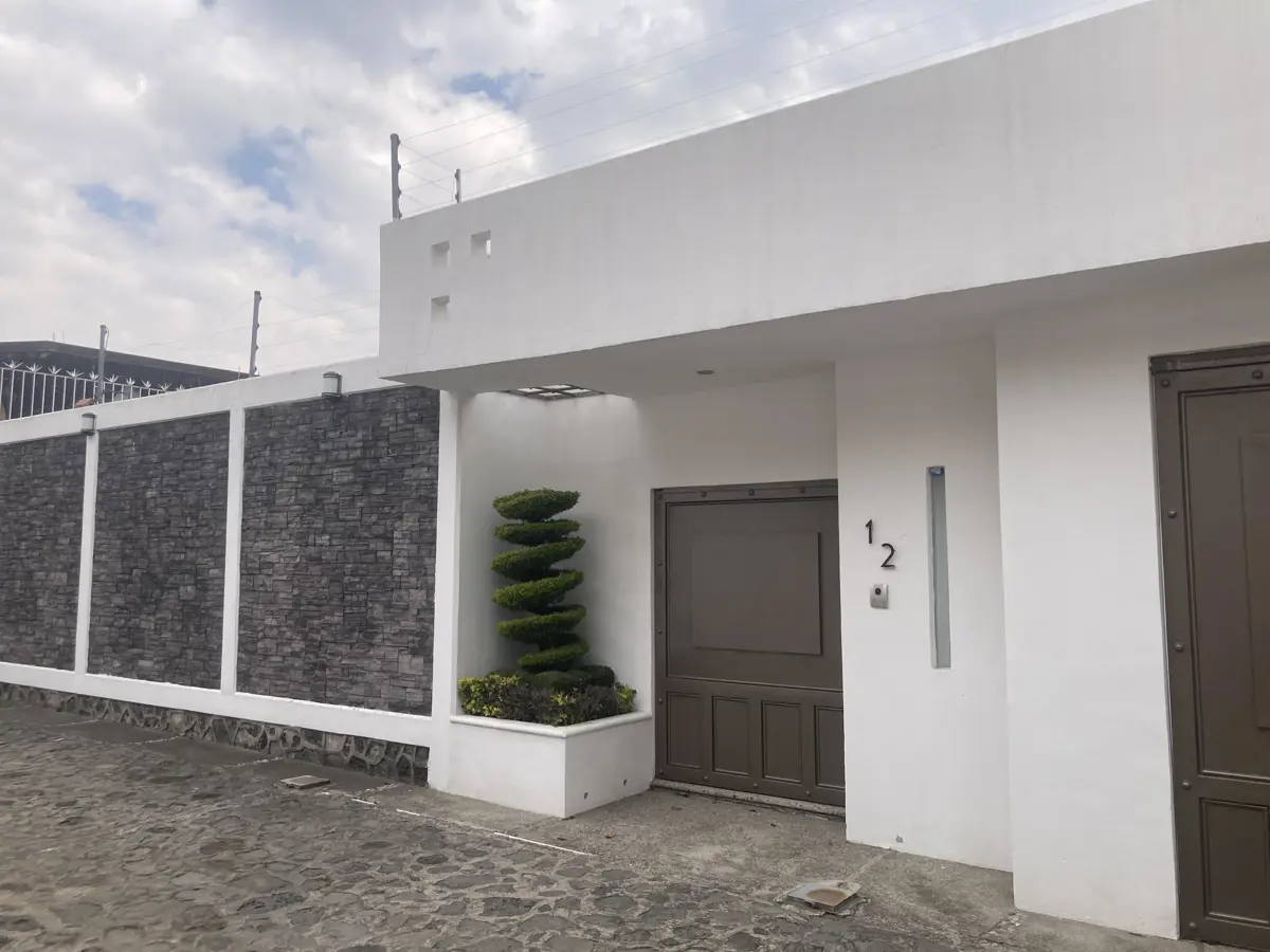 Casa en venta en Santo Tomas Ajusco, Tlalpan — foto 1 de 51