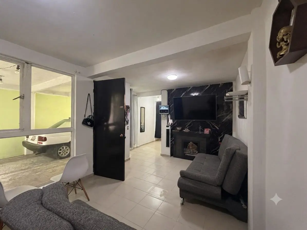 Casa en venta en Xochicuac, Ecatepec de Morelos — foto 1 de 21